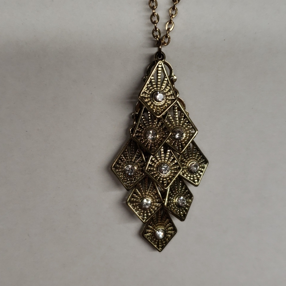 Necklace with earrings